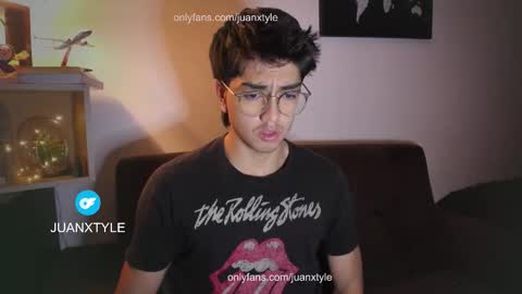 . online show from 20, 10, 2025