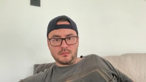 Snapshot of juanchom chatting on 20, 10, 2025 juanchom online show from 20, 10, 2025