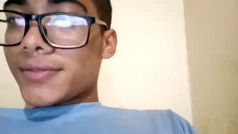 juancito252074 online show from 18, 11, 2025