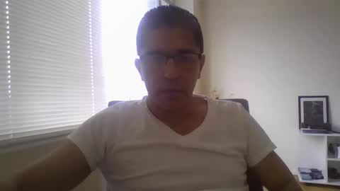 juanearth1 online show from 6, 3, 2026