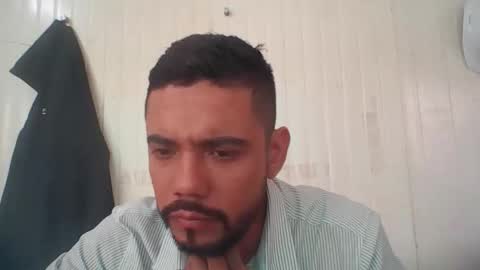 Snapshot of juanfe_style chatting on 25, 5, 2026 juanfe_style online show from 25, 5, 2026
