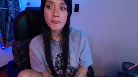 Juanita online show from 11, 2, 2025