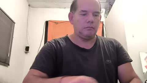 Snapshot of juanma_yahoo chatting on 24, 1, 2025 Juan Manuel online show from 24, 1, 2025