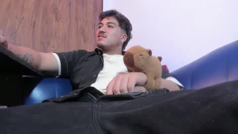 JUAN  online show from 4, 2, 2026