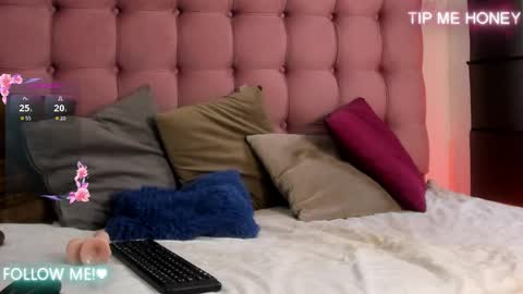 Juan Miguel online show from 15, 2, 2025