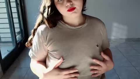 Judithamelia online show from 4, 12, 2024