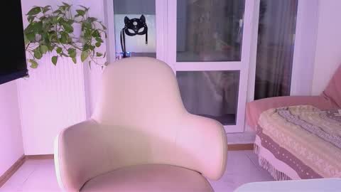 Goddess Julia online show from 15, 9, 2025