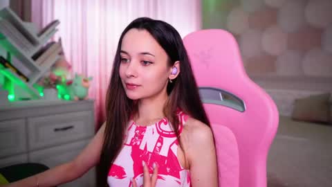 Snapshot of juicy___angel chatting on 6, 6, 2026 Angelina online show from 6, 6, 2026