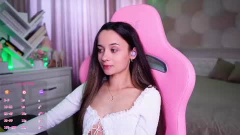 Snapshot of juicy___angel chatting on 8, 7, 2026 Angelina online show from 8, 7, 2026