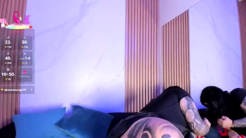 Juicy online show from 4, 12, 2025