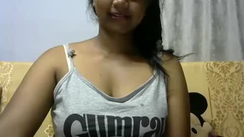 stellah online show from 8, 11, 2025