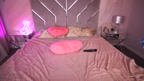 Snapshot of juicyberryy chatting on 1, 3, 2025 Milana online show from 1, 3, 2025