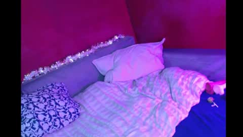 juicycandycam online show from 10, 10, 2025