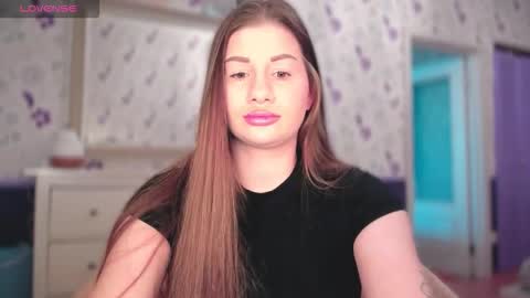 Elena online show from 5, 10, 2025