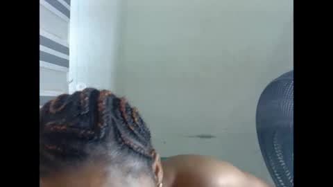 juicynpinkx online show from 5, 4, 2026