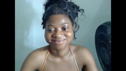 juicynpinkx online show from 20, 4, 2026