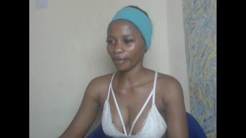 Snapshot of juicypiexx chatting on 11, 2, 2025 juicypiexx online show from 11, 2, 2025