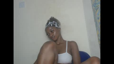 Snapshot of juicypiexx chatting on 13, 2, 2025 juicypiexx online show from 13, 2, 2025