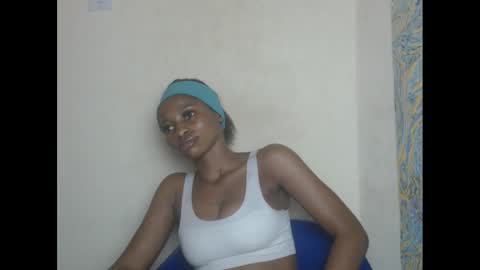 Snapshot of juicypiexx chatting on 14, 2, 2025 juicypiexx online show from 14, 2, 2025