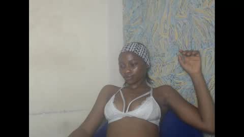 Snapshot of juicypiexx chatting on 28, 2, 2025 juicypiexx online show from 28, 2, 2025