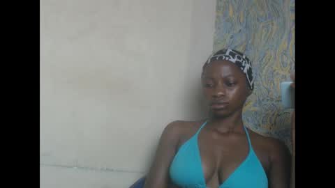 Snapshot of juicypiexx chatting on 8, 3, 2025 juicypiexx online show from 8, 3, 2025