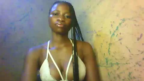 Snapshot of juicypiexx chatting on 11, 9, 2025 juicypiexx online show from 11, 9, 2025