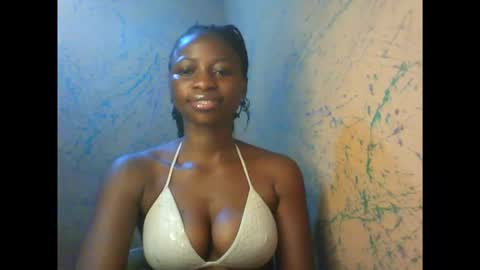 Snapshot of juicypiexx chatting on 18, 9, 2025 juicypiexx online show from 18, 9, 2025