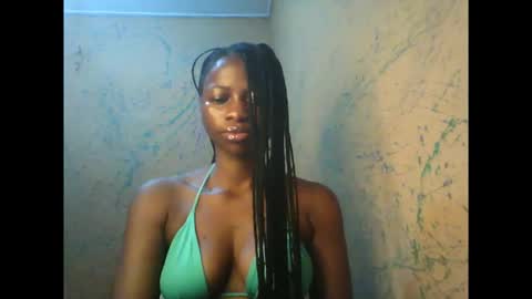 Snapshot of juicypiexx chatting on 6, 10, 2025 juicypiexx online show from 6, 10, 2025