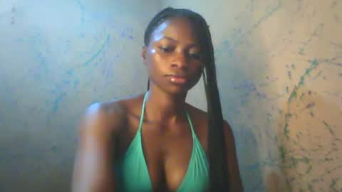 Snapshot of juicypiexx chatting on 6, 10, 2025 juicypiexx online show from 6, 10, 2025