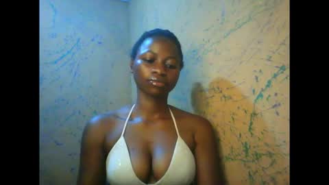 Snapshot of juicypiexx chatting on 18, 10, 2025 juicypiexx online show from 18, 10, 2025