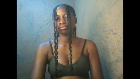 Snapshot of juicypiexx chatting on 16, 11, 2025 juicypiexx online show from 16, 11, 2025