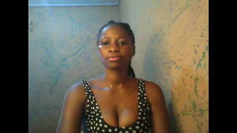Snapshot of juicypiexx chatting on 1, 12, 2025 juicypiexx online show from 1, 12, 2025