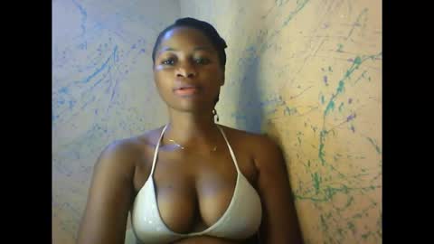 Snapshot of juicypiexx chatting on 16, 12, 2025 juicypiexx online show from 16, 12, 2025