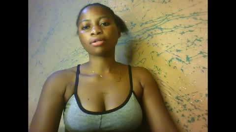 Snapshot of juicypiexx chatting on 18, 12, 2025 juicypiexx online show from 18, 12, 2025