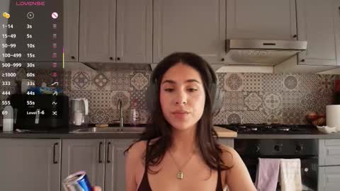 Juicy online show from 25, 10, 2025