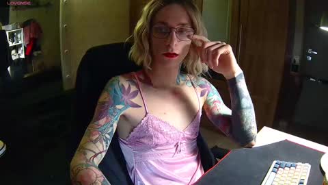 Julia online show from 4, 3, 2025