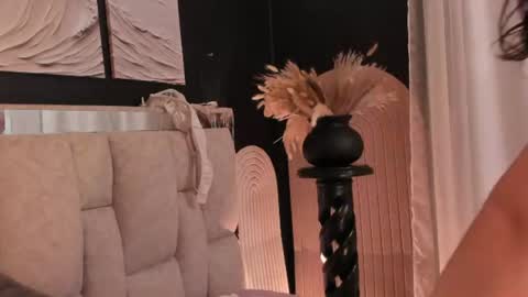 Jules online show from 2, 7, 2026