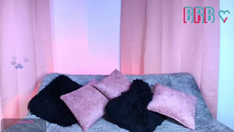 Jules and Gia online show from 21, 12, 2025