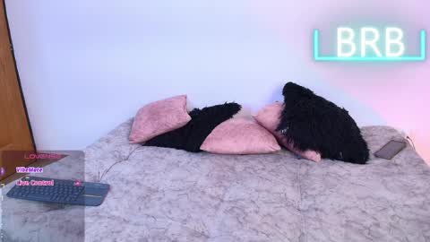 Jules and Gia online show from 31, 3, 2026