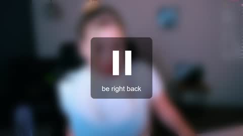 juli kisss online show from 3, 1, 2025