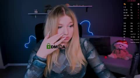 juli kisss online show from 26, 2, 2025