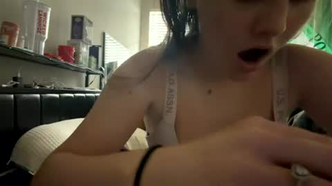 julia4_thewin online show from 10, 7, 2026