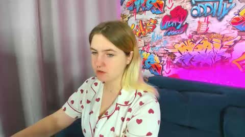 Snapshot of julia_jips chatting on 13, 9, 2025 Julia Jips online show from 13, 9, 2025