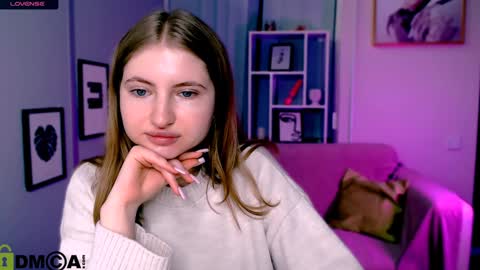 Julia  online show from 26, 1, 2025