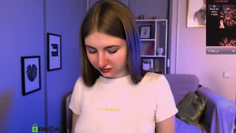 Julia  online show from 5, 2, 2025