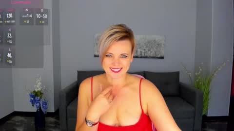 Snapshot of julia_wilsons chatting on 24, 10, 2025 Julia online show from 24, 10, 2025