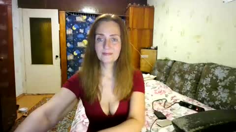 Snapshot of juliaa_foxi chatting on 8, 10, 2025 juliaa_foxi online show from 8, 10, 2025