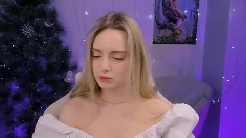 Snapshot of juliabrewwer chatting on 9, 2, 2026 Julia online show from 9, 2, 2026