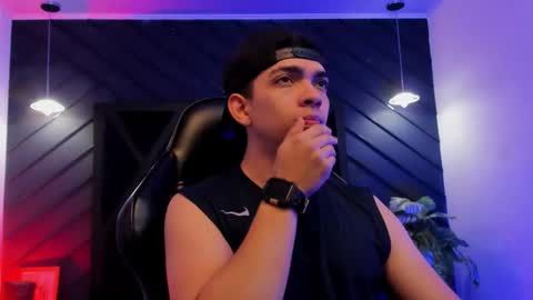 JULIAN  online show from 17, 1, 2026