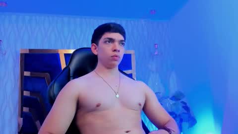 JULIAN  online show from 24, 3, 2026